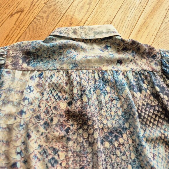 7 For All Mankind Ruffle Cuff Blouse in Pink Snake Print Cuffed Blouse Small - Picture 8 of 12